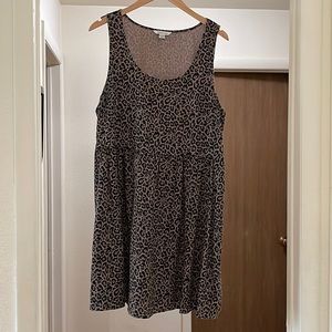 American Eagle Size XL Animal Print Dress w Pockets